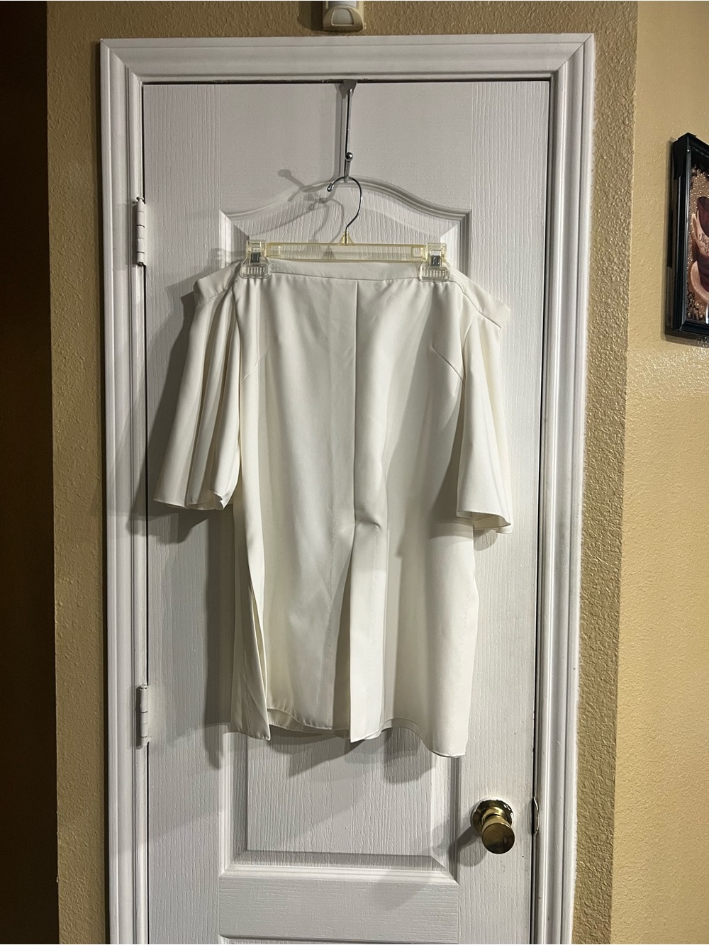 Women’s White Off-Shoulder Tunic Top